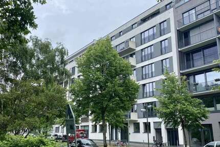 Wohnung zum Mieten in Berlin 1.595,58 € 75.98 m²
