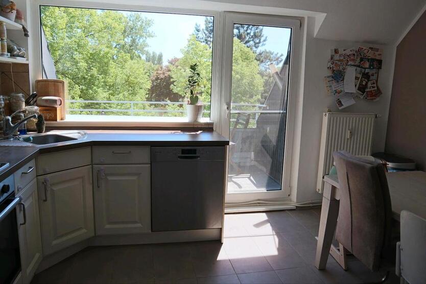 Helle frischrenovierte 3,5-Zimmer Maisonette-Wohnung zu vermieten zimmer