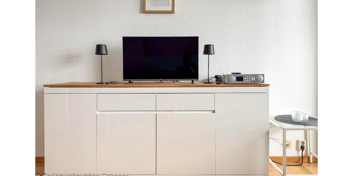 Wohnen auf Zeit Kiel - 1 Zimmer, 28 m&sup2;, 1.350&euro; | Angebot:25760289