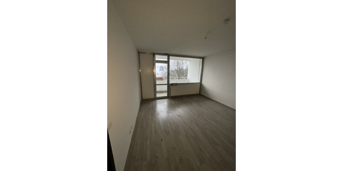 Etagenwohnung Kreuztal - 3 Zimmer, 74 m&sup2;, 413&euro; | Angebot:26890115