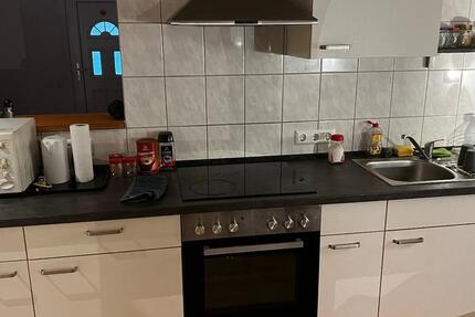 Wohnung. Renoviert 2024 zimmer