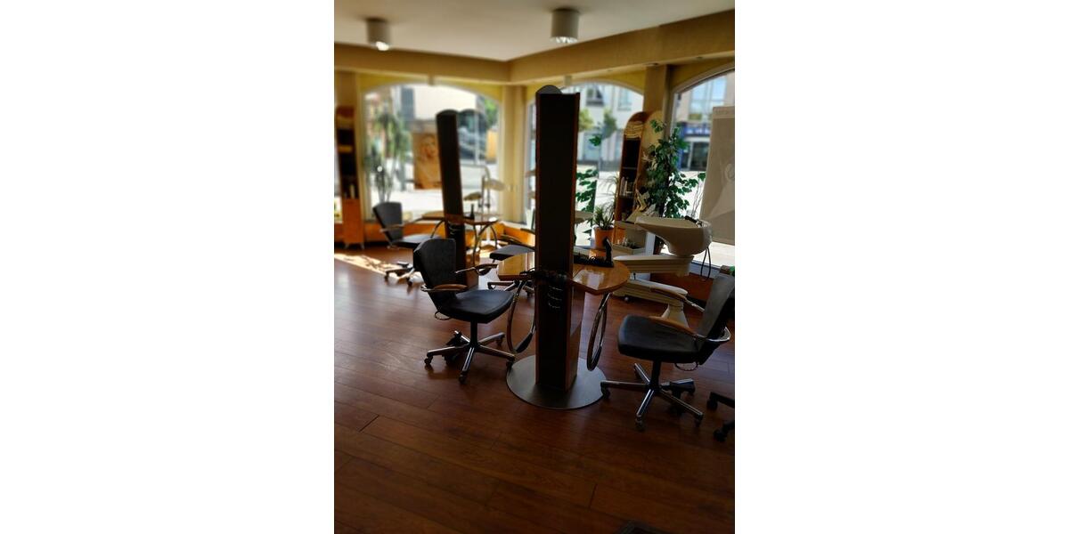 Erdgeschoßwohnung Rösrath - 1 Zimmer, 80 m&sup2;, 7.000&euro; | Angebot:24612553