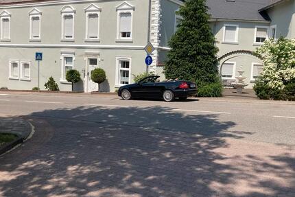 2 Zimmer, Küchenzeile, Bad. 1 zimmer