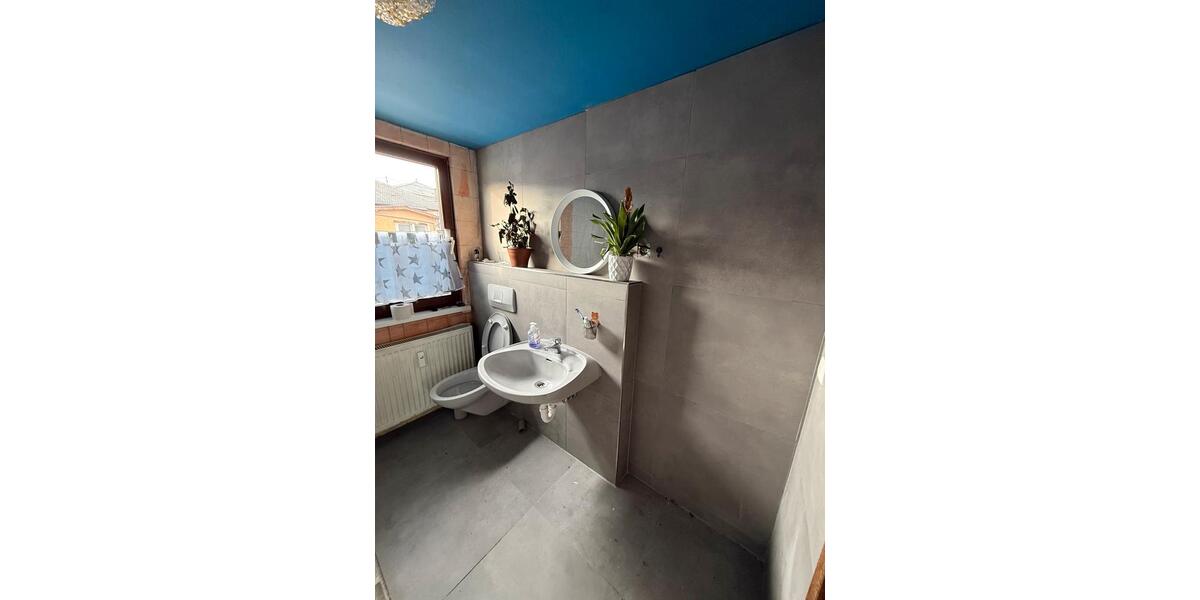 Dachgeschoßwohnung Bad Kreuznach Bad Münster am Stein-Ebernburg - 3 Zimmer, 55 m&sup2;, 550&euro; | Angebot:26416157