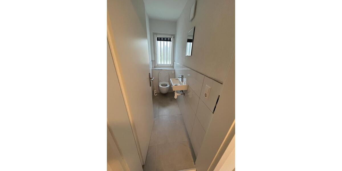 Etagenwohnung Baltmannsweiler - 4 Zimmer, 87 m&sup2;, 1.200&euro; | Angebot:26620989