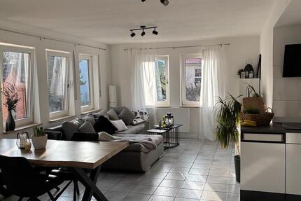 Wohnung Schrozberg - 2 Zimmer, 75 m&sup2;, 750&euro; | Angebot:26018606