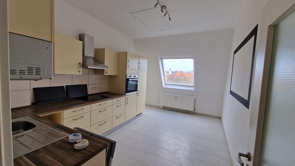 Dachgeschoßwohnung Weißenfels - 3 Zimmer, 80 m&sup2;, 480&euro; | Angebot:25080973