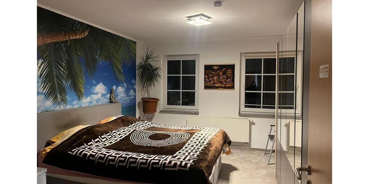 Wohnen auf Zeit Hilchenbach - 7 Zimmer, 140 m&sup2;, 25&euro; | Angebot:26003726