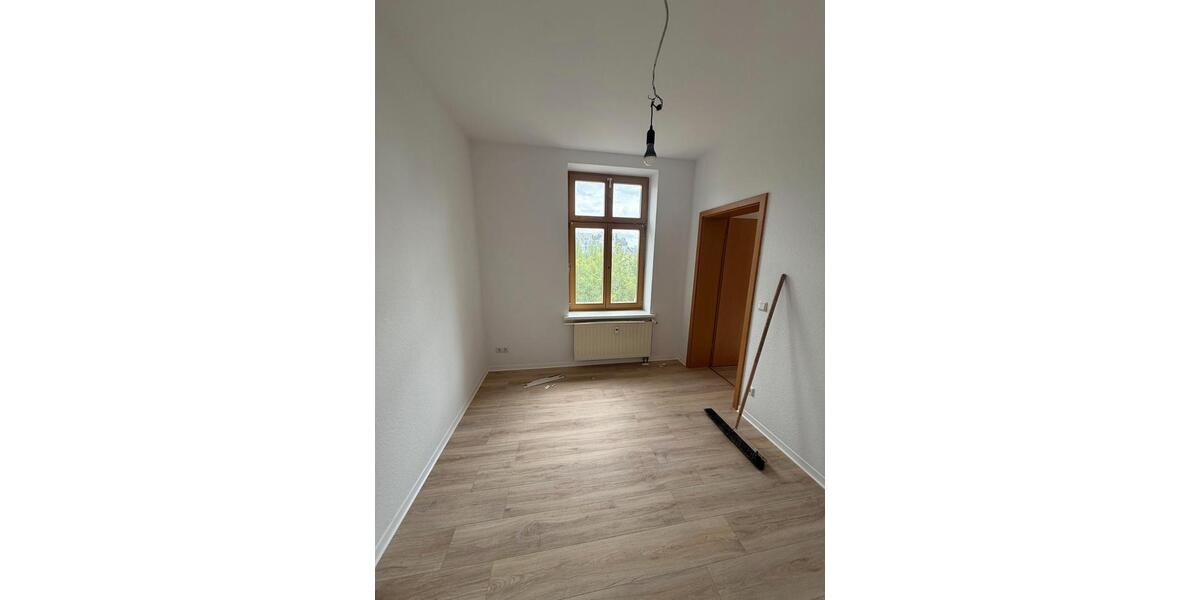 Etagenwohnung Staßfurt - 2 Zimmer, 50 m&sup2;, 330&euro; | Angebot:26621242