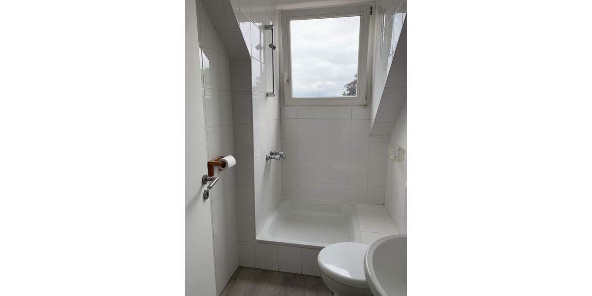 Etagenwohnung Aachen Burtscheid - 2 Zimmer, 48 m&sup2;, 750&euro; | Angebot:25839138