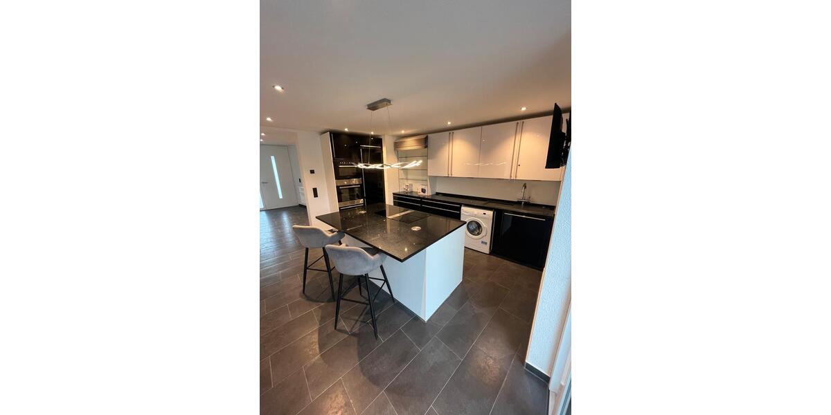 Wohnen auf Zeit Wolfsburg Almke - 8 Zimmer, 20 m&sup2;, 220&euro; | Angebot:24365670