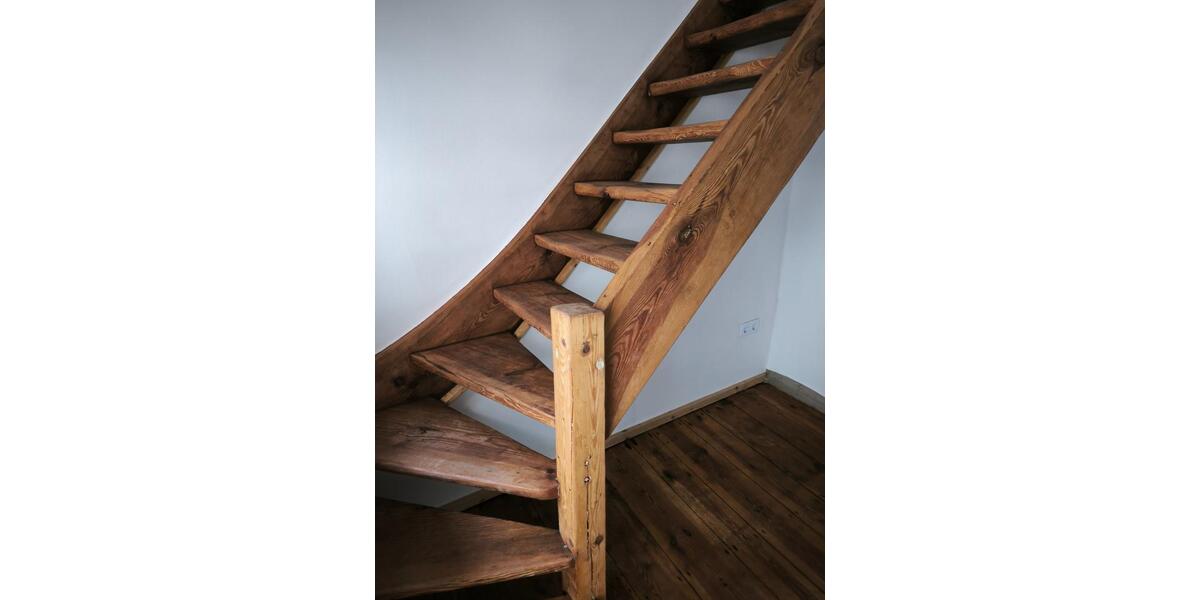 Etagenwohnung Bad König - 4 Zimmer, 125 m&sup2;, 1.150&euro; | Angebot:24650389