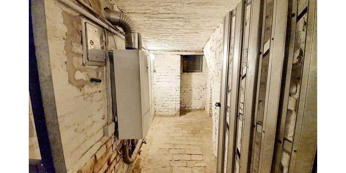 Etagenwohnung Berlin Charlottenburg - 4 Zimmer, 102 m&sup2;, 2.860&euro; | Angebot:25261318