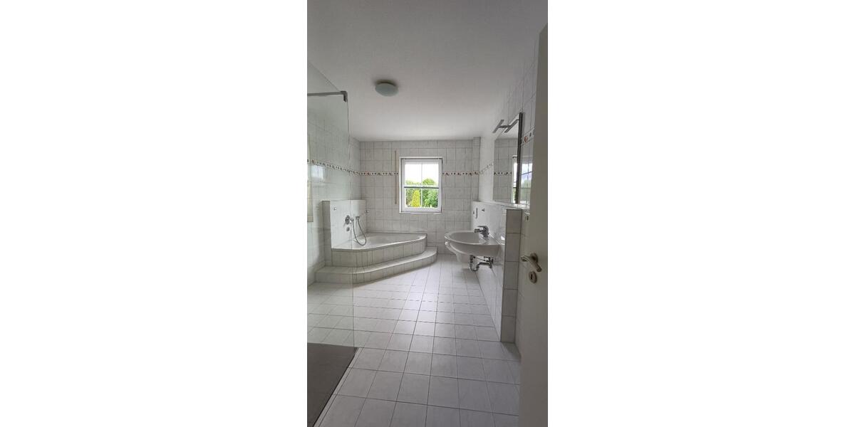 Doppelhaushälfte Reichertsheim - 4 Zimmer, 205 m&sup2;, 1.700&euro; | Angebot:25395204