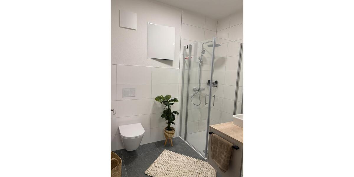 Erdgeschoßwohnung Rheinhausen - 1 Zimmer, 25 m&sup2;, 1.000&euro; | Angebot:26023501