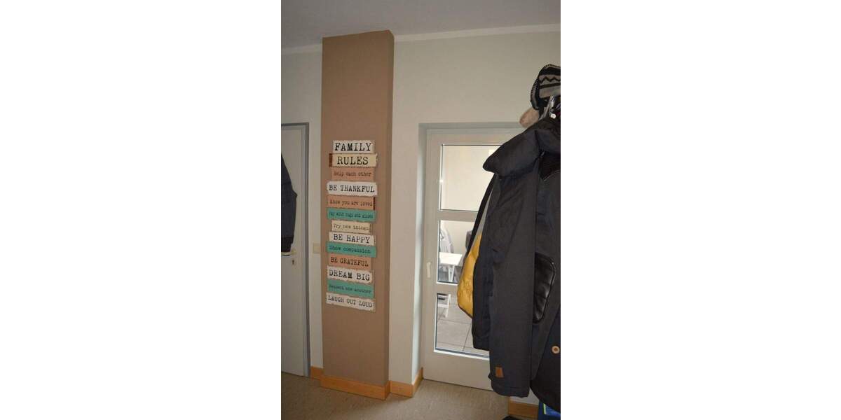 Stilvolles Wohnen im Zentrum Treis-Kardens. Moselnähe. Hoher Freizeitwert. Hochwertige Einbauküche. 4 zimmer