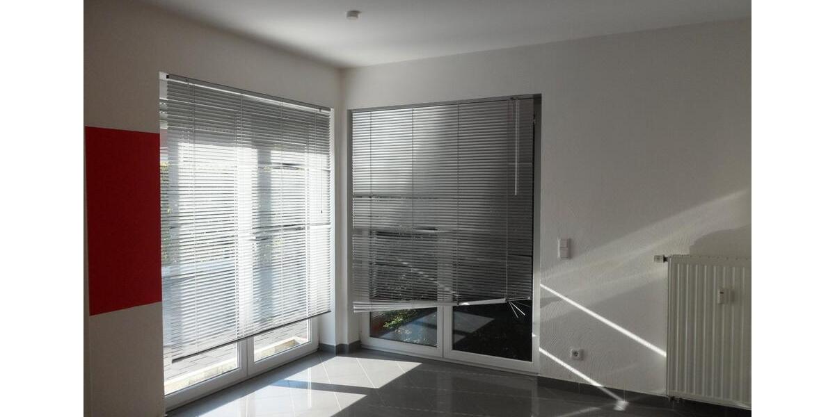 Erdgeschoßwohnung Saarbrücken West - 2 Zimmer, 42 m&sup2;, 460&euro; | Angebot:26234420