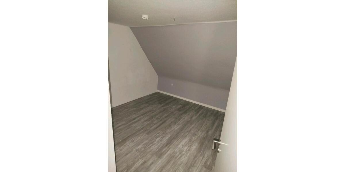 Etagenwohnung Seesen - 3 Zimmer, 60 m&sup2;, 400&euro; | Angebot:26179820