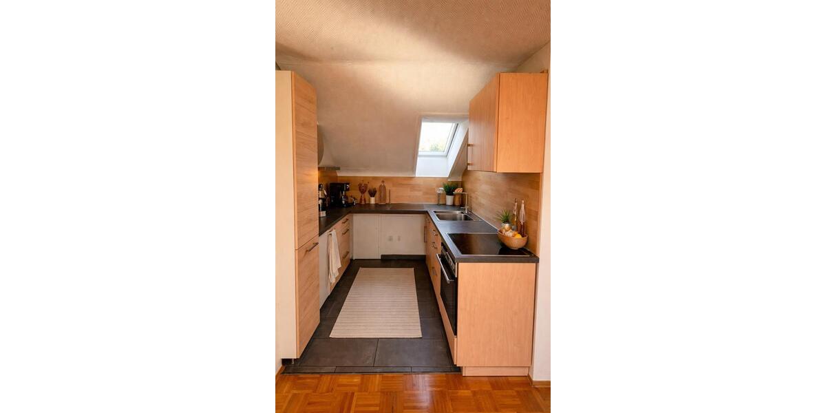 Dachgeschoßwohnung Taunusstein - 2 Zimmer, 75 m&sup2;, 790&euro; | Angebot:26183009
