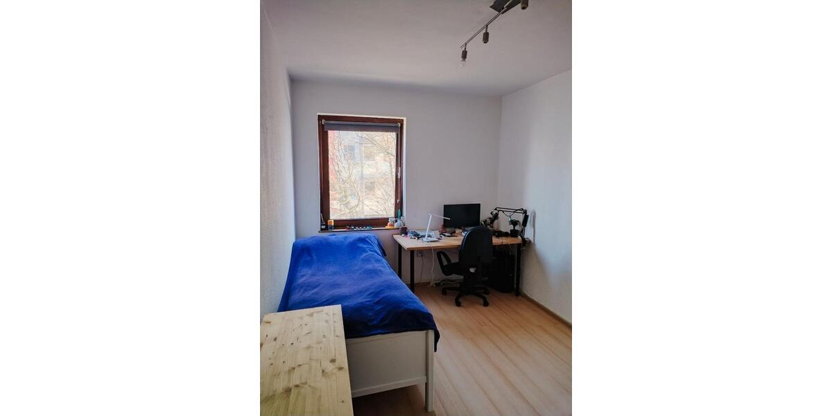 Etagenwohnung Trier Kürenz - 2 Zimmer, 51 m&sup2;, 768&euro; | Angebot:25982061