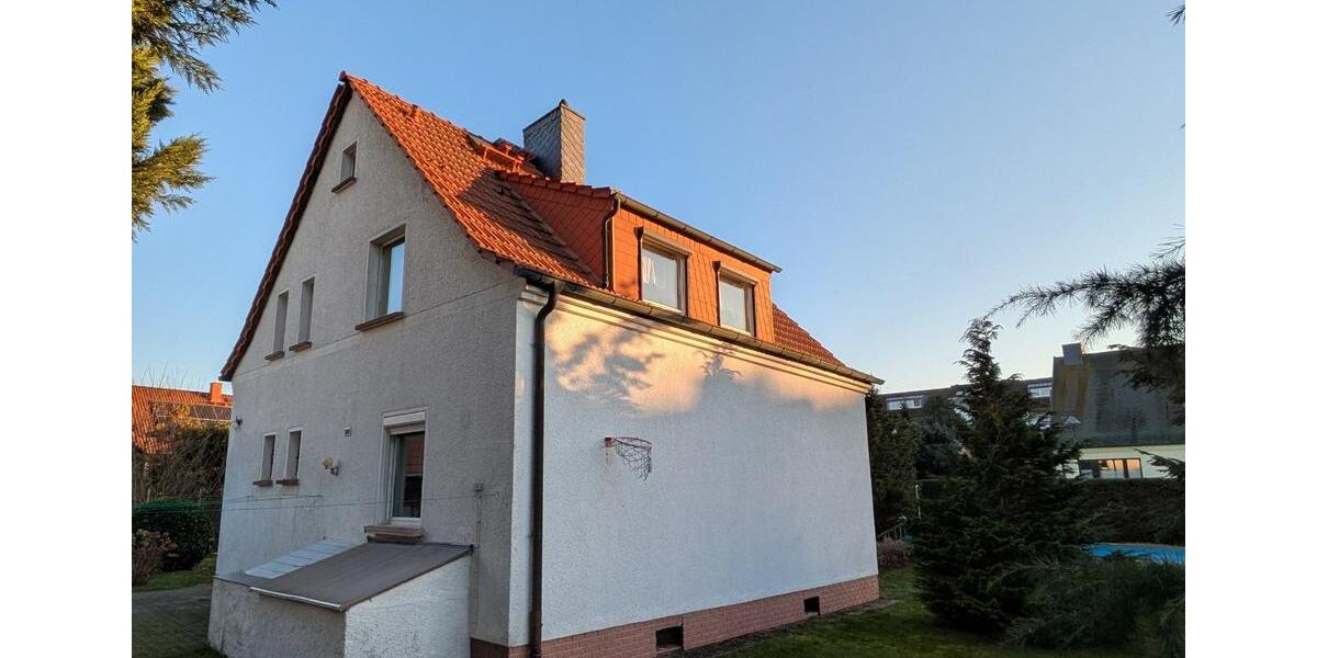 Einfamilienhaus Leipzig Süd - 5 Zimmer, 105 m&sup2;, 1.700&euro; | Angebot:25045743