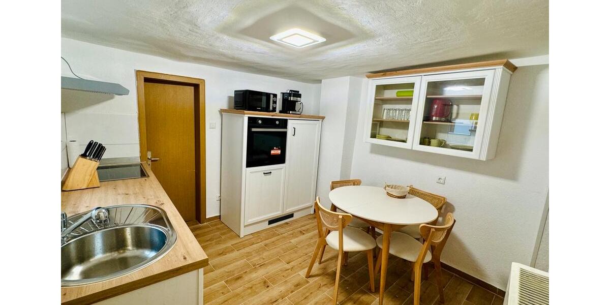 Etagenwohnung Mainz - 3 Zimmer, 90 m&sup2;, 1.100&euro; | Angebot:24685887