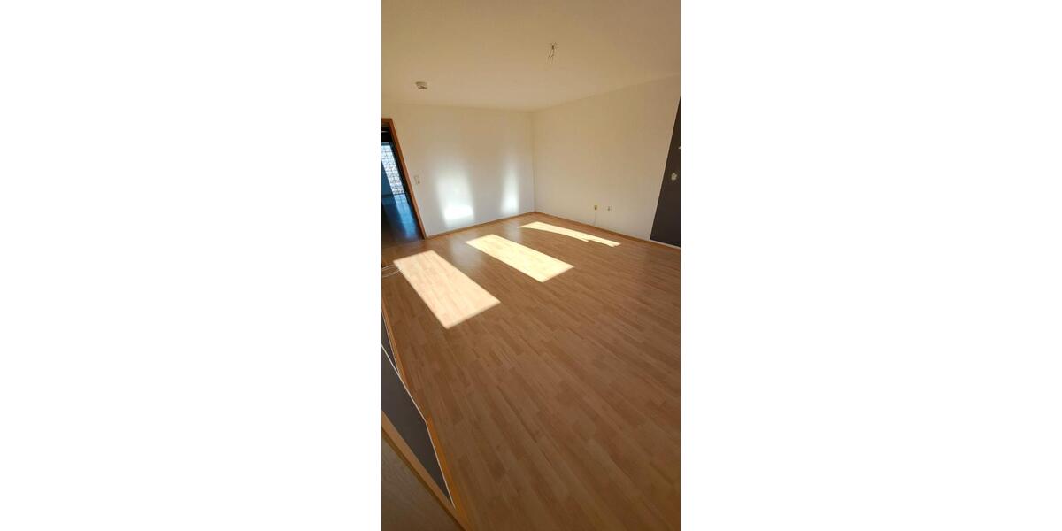 Dachgeschoßwohnung Birstein - 4 Zimmer, 115 m&sup2;, 800&euro; | Angebot:26325821