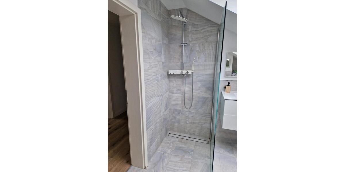 Dachgeschoßwohnung Heppenheim (Bergstraße) - 3 Zimmer, 88 m&sup2;, 1.350&euro; | Angebot:26535590