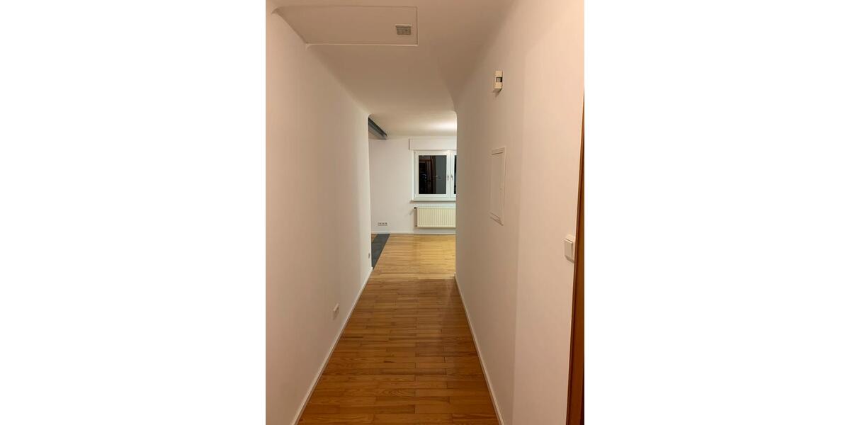 Dachgeschoßwohnung Lebach - 2 Zimmer, 63 m&sup2;, 550&euro; | Angebot:25975905