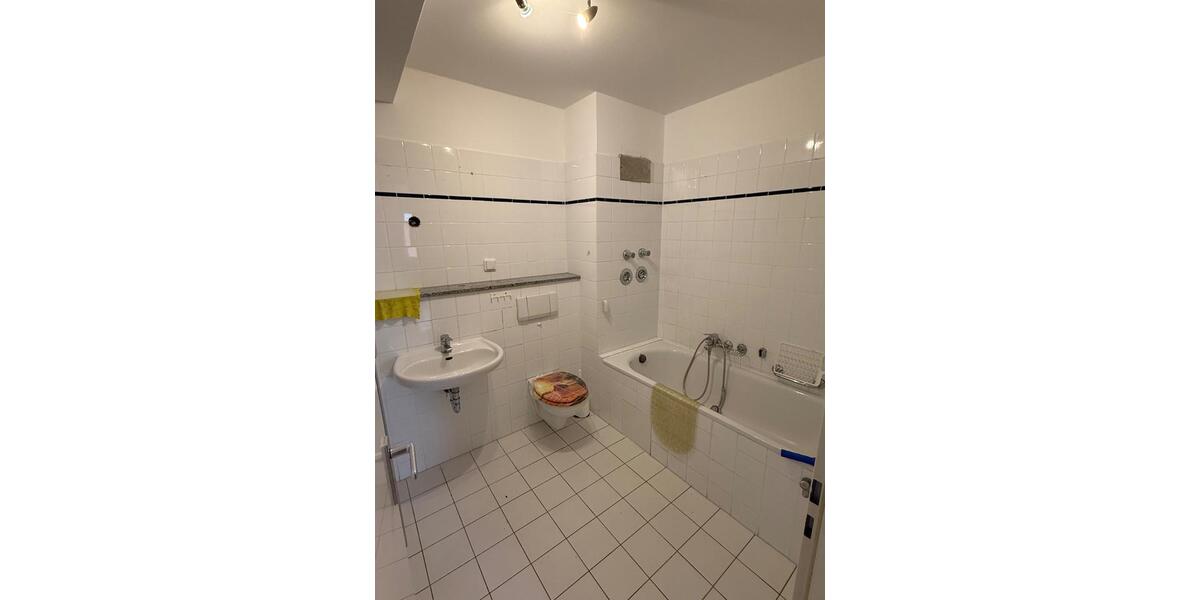 Dachgeschoßwohnung Nauen - 2 Zimmer, 64 m&sup2;, 849&euro; | Angebot:23860852