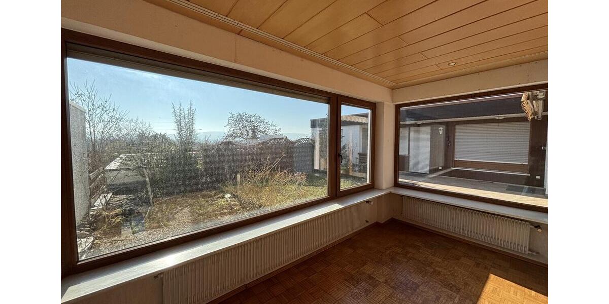 Bungalow Waiblingen Beinstein - 5.5 Zimmer, 156 m&sup2;, 2.050&euro; | Angebot:25097412