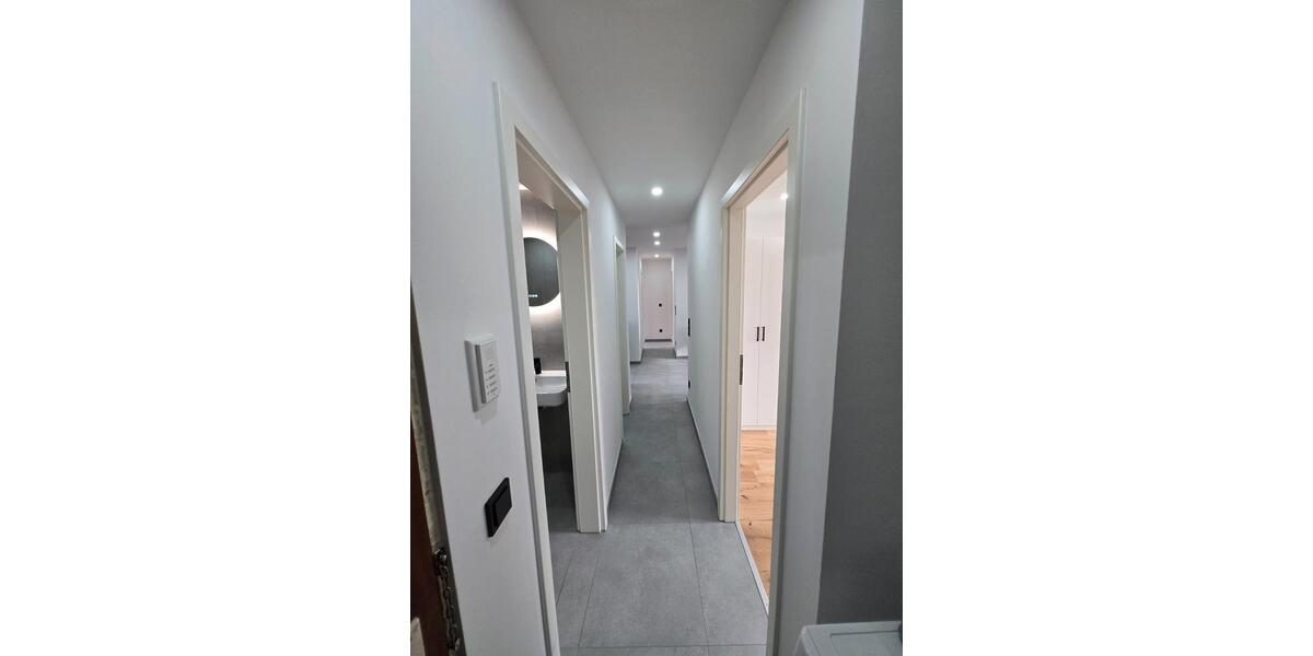 Wohnen auf Zeit Nürnberg Langwasser - 1 Zimmer, 11 m&sup2;, 485&euro; | Angebot:26625553