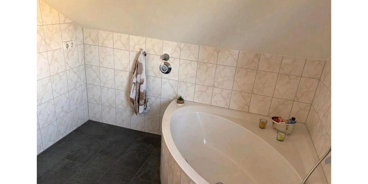 Etagenwohnung Immenhausen - 2 Zimmer, 70 m&sup2;, 600&euro; | Angebot:26238016