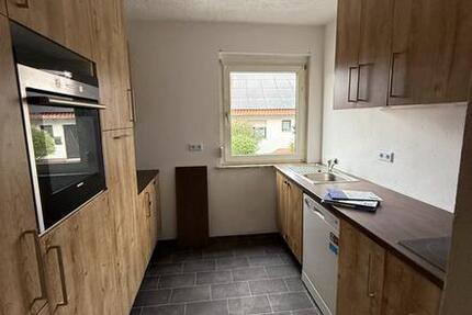 Wohnung Homburg - 3 Zimmer, 17 m&sup2;, 395&euro; | Angebot:25175820