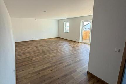 Wohnung Sankt Oswald-Riedlhütte Riedlhütte - 2 Zimmer, 66 m&sup2;, 598&euro; | Angebot:25420961