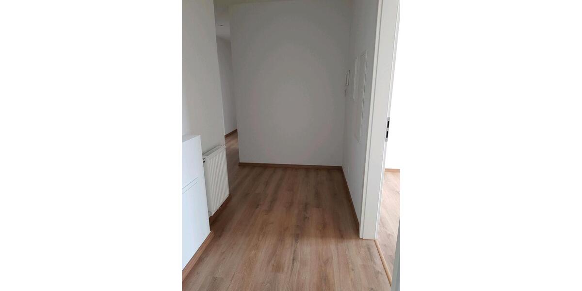 Etagenwohnung Weismain - 3 Zimmer, 87 m&sup2;, 620&euro; | Angebot:24860778