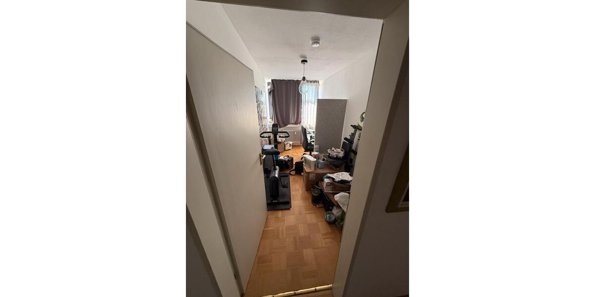 Etagenwohnung Simmerath - 3 Zimmer, 85 m&sup2;, 1.300&euro; | Angebot:26298787