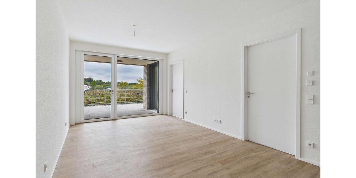 Dachgeschoßwohnung Sindelfingen Sindelfingen (Stadt) - 3 Zimmer, 74 m&sup2;, 1.420&euro; | Angebot:22040043