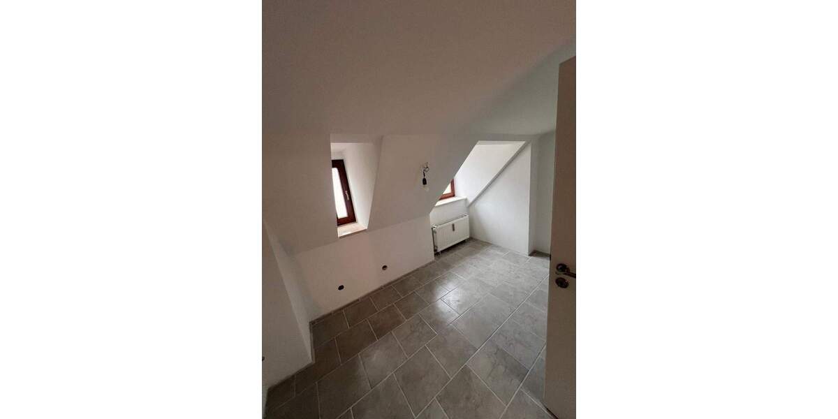 Etagenwohnung München Schwanthalerhöhe - 3 Zimmer, 121 m&sup2;, 2.300&euro; | Angebot:25669108
