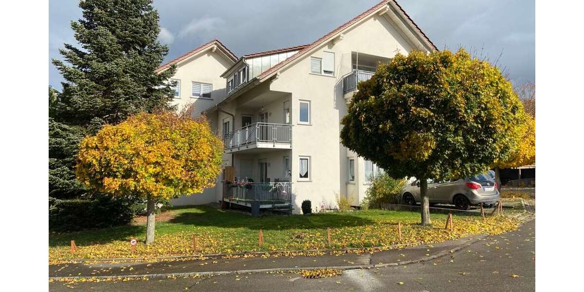 Etagenwohnung Balingen / Dürrwangen Dürrwangen - 4 Zimmer, 95 m&sup2;, 1.040&euro; | Angebot:23355185