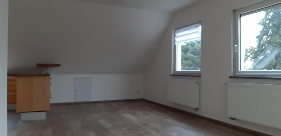 Dachgeschoßwohnung Alzenau - 3 Zimmer, 64 m&sup2;, 890&euro; | Angebot:24818027