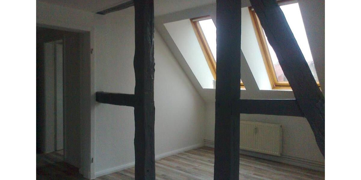 Dachgeschoßwohnung Lübtheen - 3 Zimmer, 75 m&sup2;, 480&euro; | Angebot:26463574