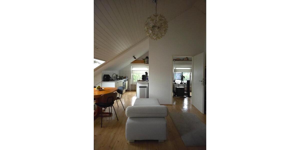 Wohnen auf Zeit Köln - 3 Zimmer, 90 m&sup2;, 825&euro; | Angebot:26230473