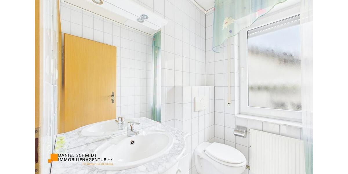 Etagenwohnung Waldbröl - 4 Zimmer, 109 m&sup2;, 1.350&euro; | Angebot:26003847