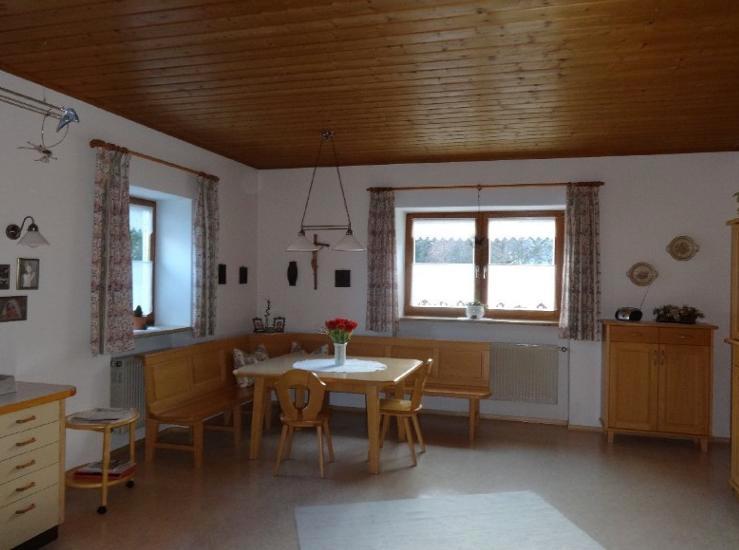 Doppelhaushälfte Simbach am Inn - 5 Zimmer, 190 m&sup2;, 1.150&euro; | Angebot:24743705