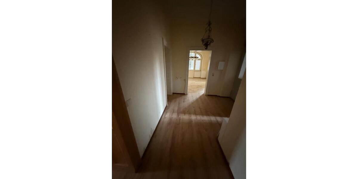 Hochparterre Arnstein - 4 Zimmer, 475&euro; | Angebot:21318019