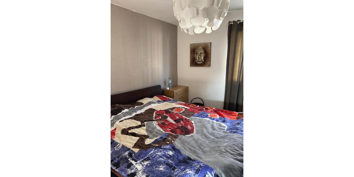 Etagenwohnung Wiesbaden Mainz-Amöneburg - 3 Zimmer, 60 m&sup2;, 1.200&euro; | Angebot:26625719