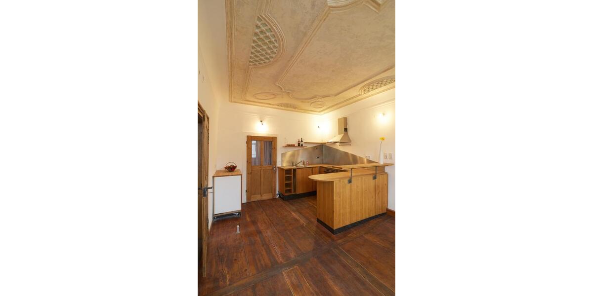 Etagenwohnung Bad Neustadt an der Saale - 2 Zimmer, 75 m&sup2;, 1.000&euro; | Angebot:26341940