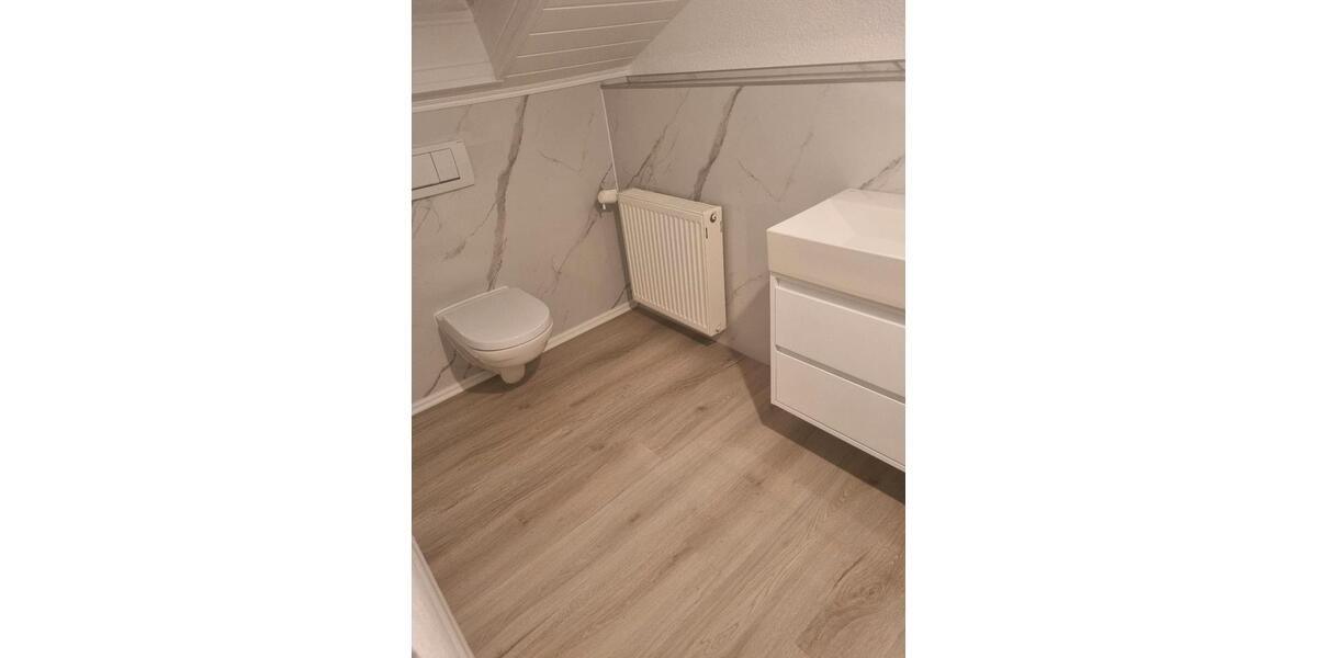Dachgeschoßwohnung Soest - 3 Zimmer, 75 m&sup2;, 70&euro; | Angebot:27587144