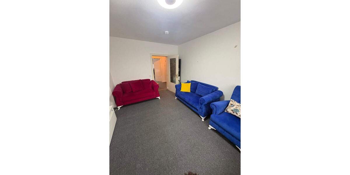 Etagenwohnung Krefeld Stadtmitte - 3 Zimmer, 78 m&sup2;, 680&euro; | Angebot:25692564